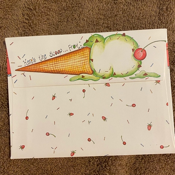 Luxury 15 Ice Cream Party Invitations - Picture 4 of 9